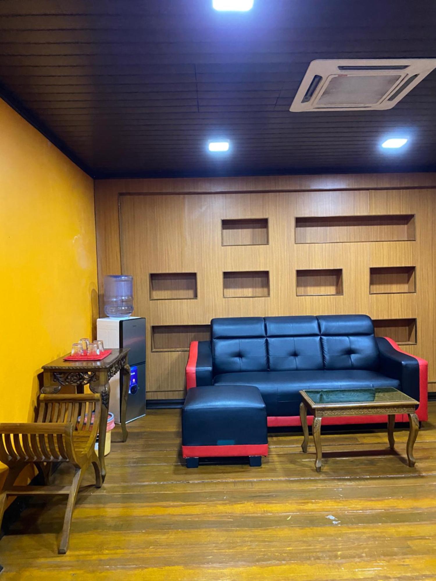 Suza Hostel Tumpat Esterno foto