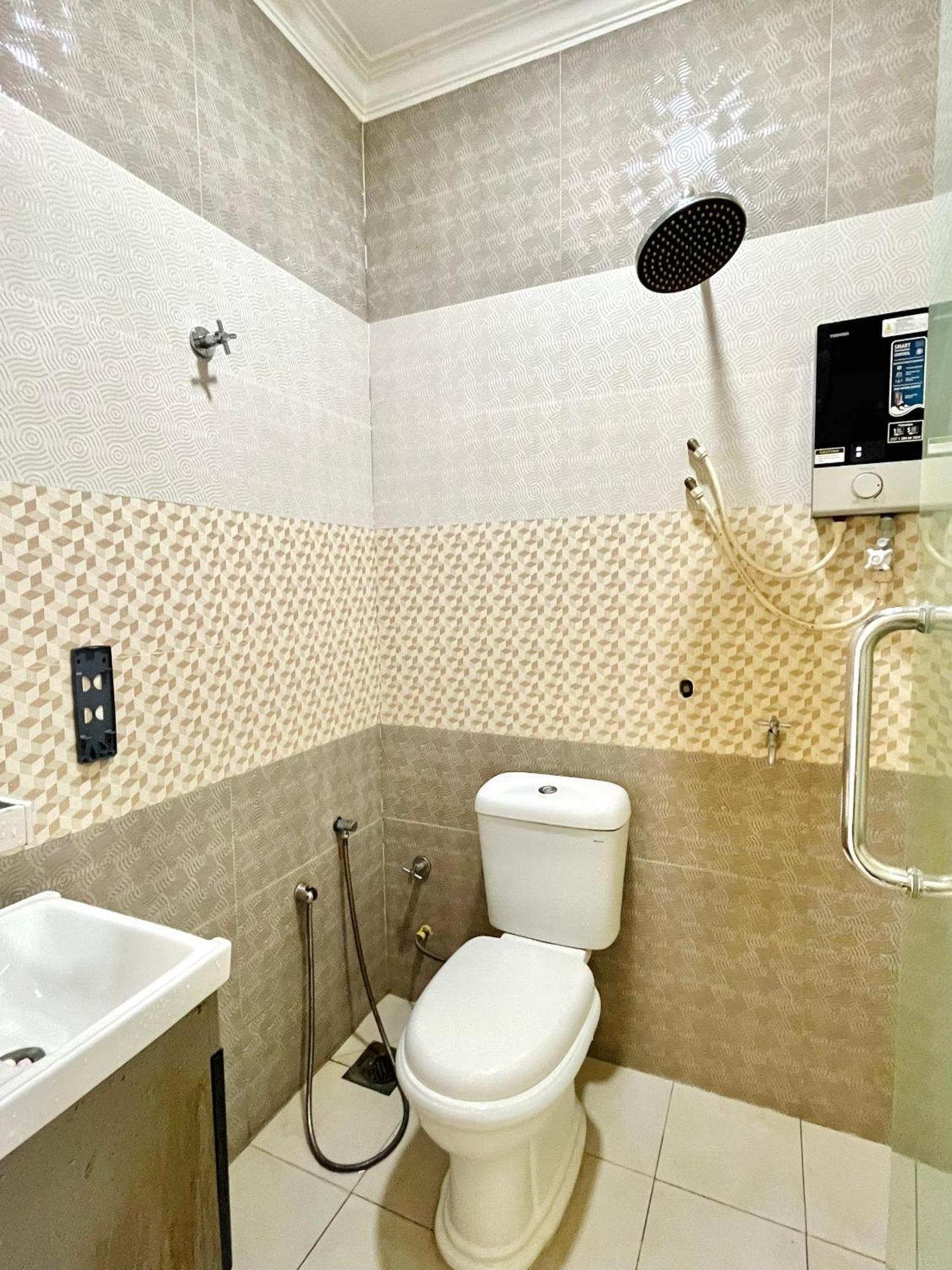 Suza Hostel Tumpat Esterno foto