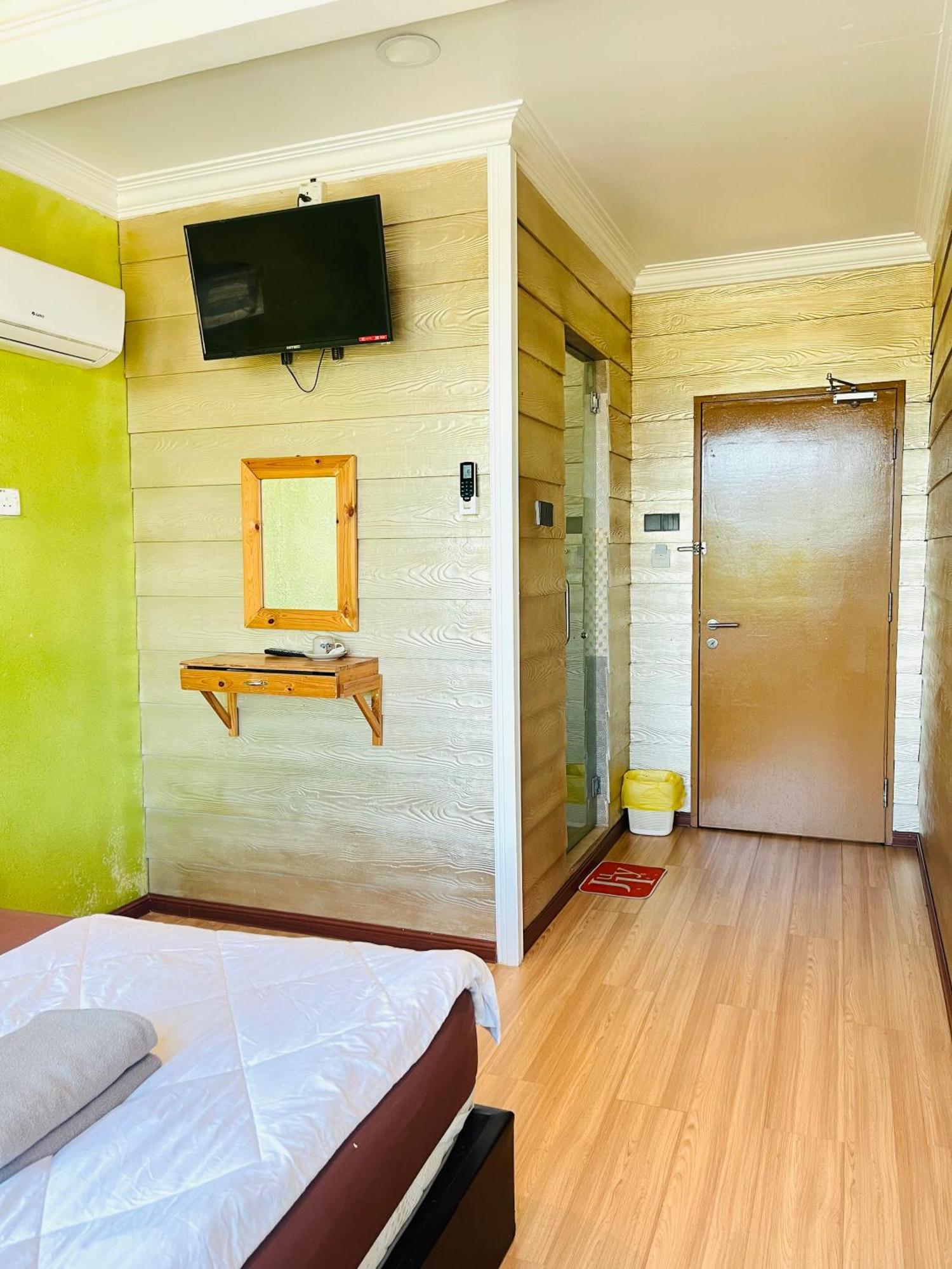 Suza Hostel Tumpat Esterno foto