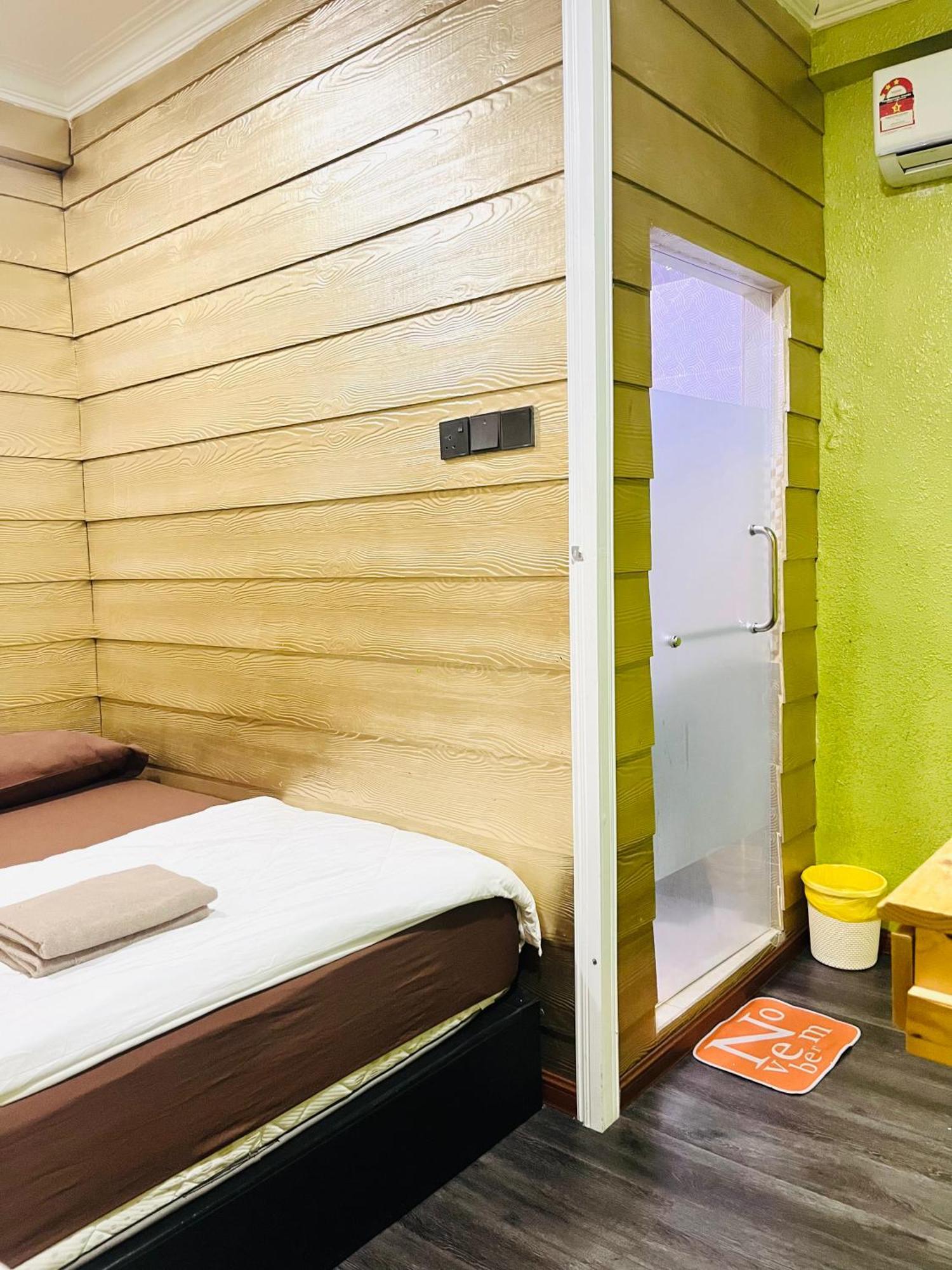Suza Hostel Tumpat Esterno foto